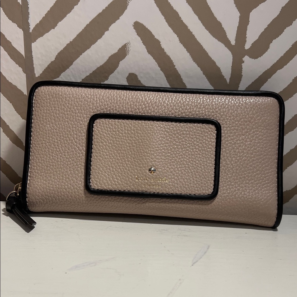 Kate Spade Blush Leather Wallet